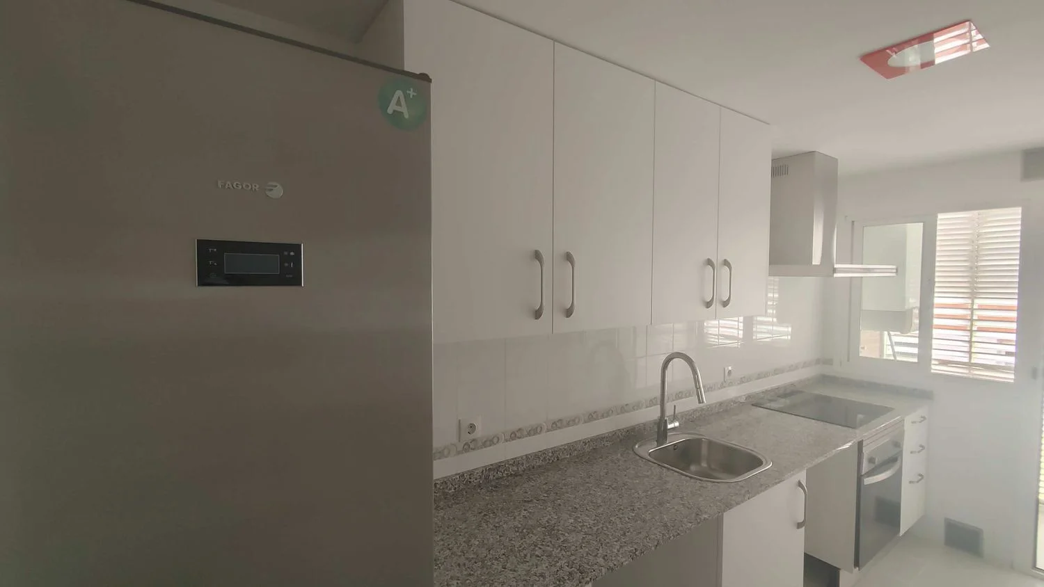 Piso en calle Sierra de Cazalla, 7 - Foto 4