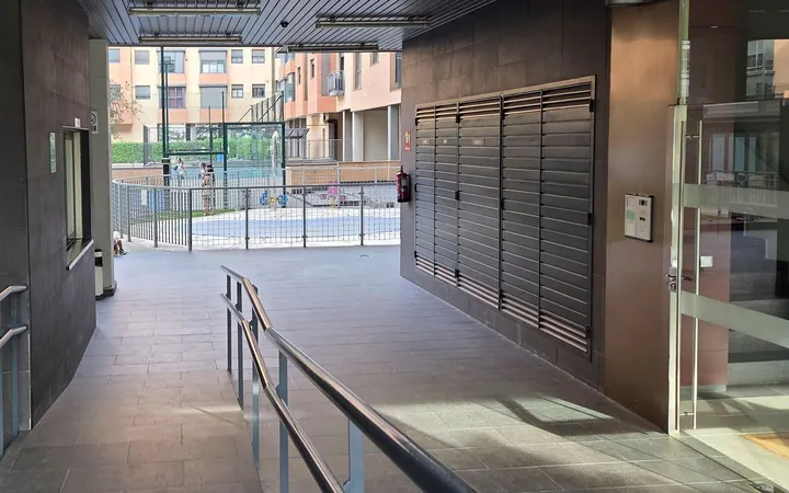 Piso en Avenida de la Gran Vía del Sureste, 29 - Foto 2