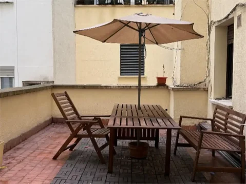 Piso en  Calle del General Pardiñas 101 - Foto 3