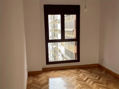 Piso en  Calle de Josep Pla 16 - Foto 13