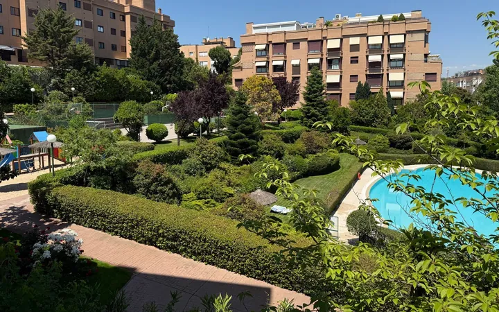 Piso en Manuel Granero, Conde Orgaz-Piovera - Foto 9