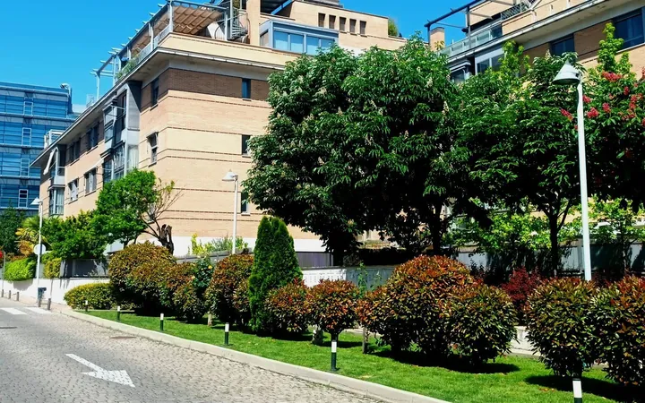 Piso en Avenida del Talgo, 134 - Foto 1