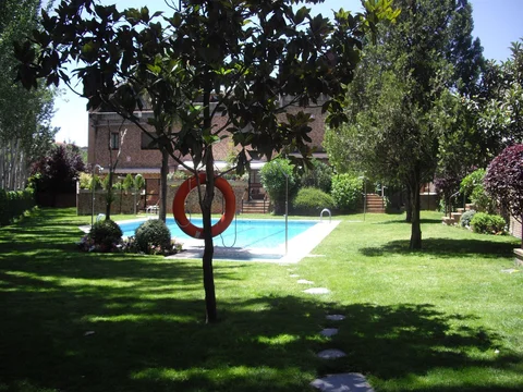 Piso en calle de Bueso de Pineda, 24 - Foto 3