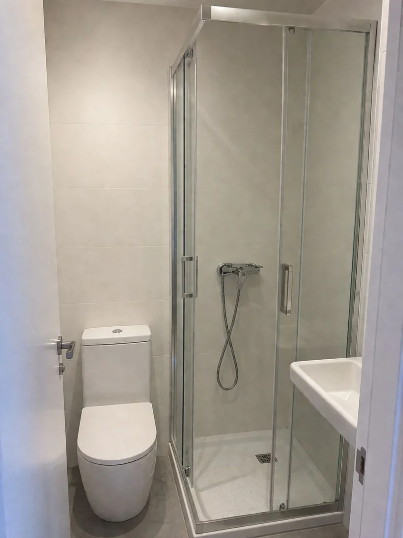 Alquiler de piso en Guindalera - Foto 1
