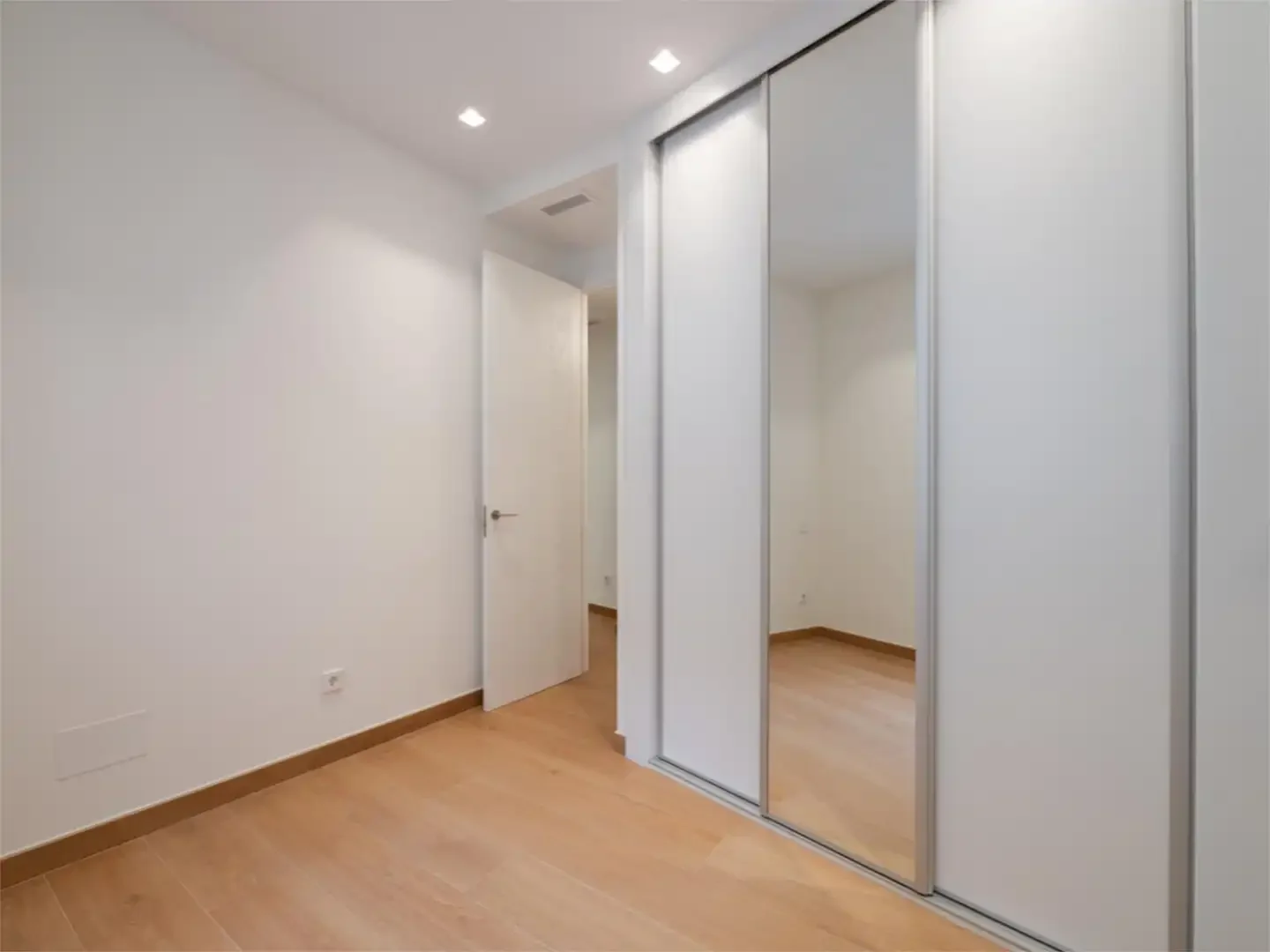 Piso en  Calle de Cadarso 4 - Foto 42