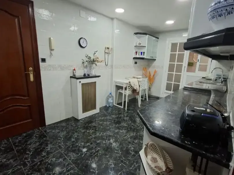 Piso en  Carrer de los Castillejos 259 - Foto 3