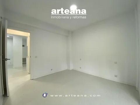 Piso en Calle del Pez Volador - Foto 18