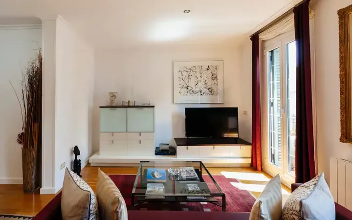 Apartamento en  Carrer de Muntaner 94 - Foto 2