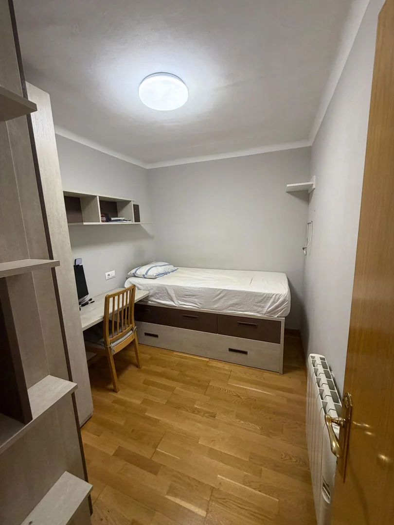 Piso en Calle de Tolrà, 50, El Carmel - Foto 3