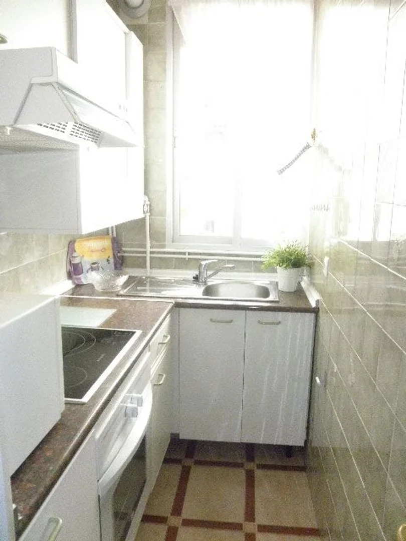 Piso en C/Jaén, 26, Cuatro Caminos - Foto 2