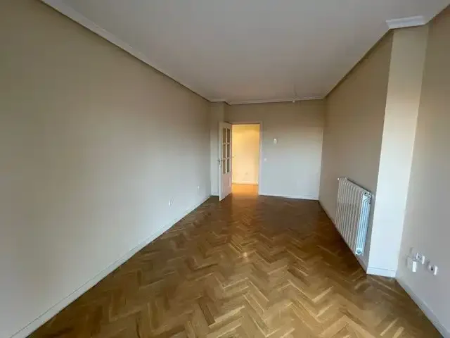 Piso en  Avenida del Talgo 131 - Foto 8