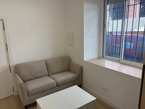 Estudio en calle de Antonio Pérez, 17 - Foto 1