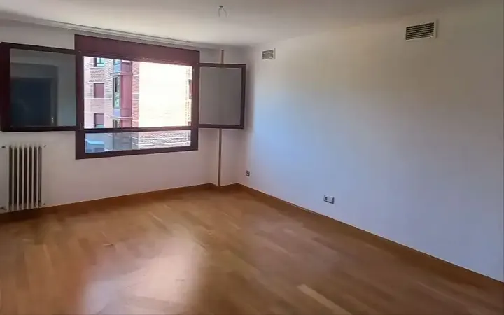 Piso en  Gran Vía de Hortaleza 5F - Foto 7