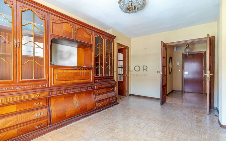 Piso en Calle de la Virgen de Aránzazu, Tres Olivos - Valverde - Foto 2