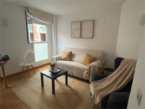 Piso en  Calle de Andrea Puech 13 - Foto 3