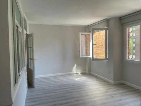 Piso en calle del Doctor Esquerdo, 170 - Foto 4