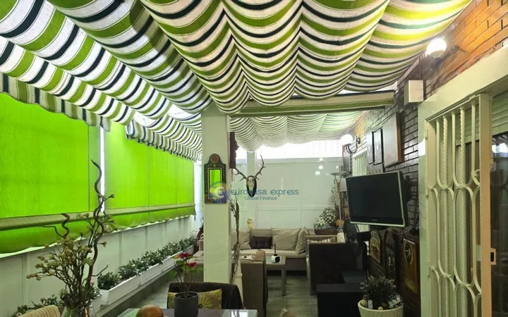 Ático en Calle de Embajadores, Acacias - Foto 1