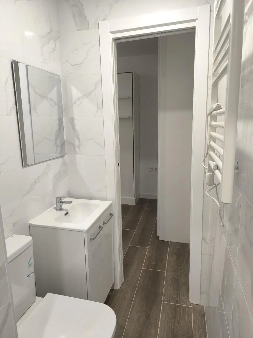 Piso en  Calle de Ponce de León 9 - Foto 9