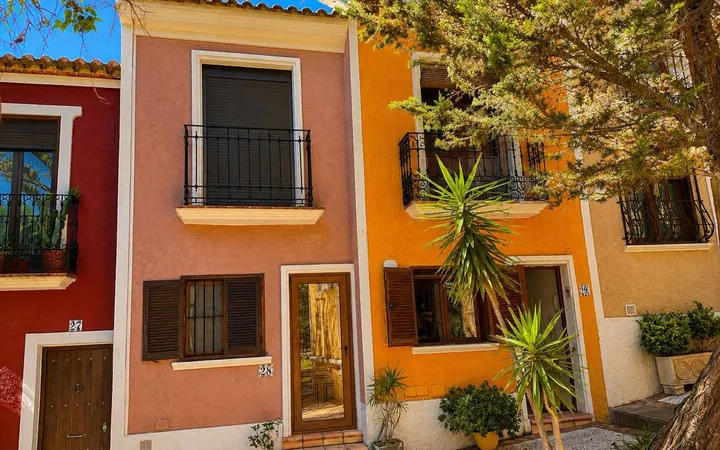Chalet adosado en Calle Penyassegat, 15, Pueblo Acantilado - Lanuza - Foto 8