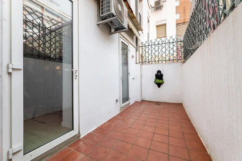 Piso en Barrio Castellana - Foto 3