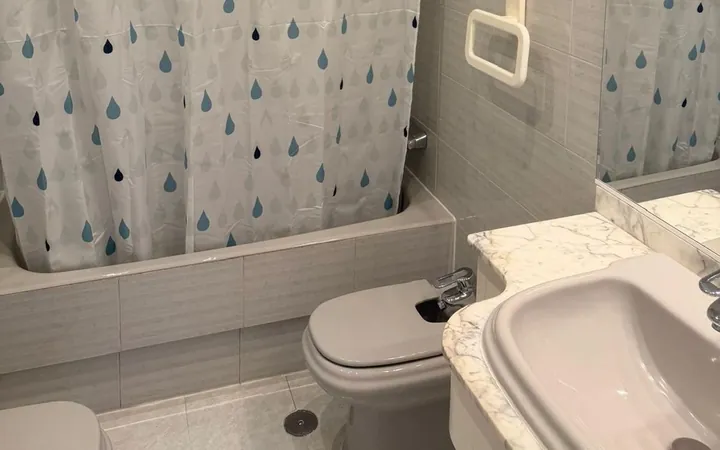 Piso en Calle de Villamanín, 31, Lucero - Foto 18