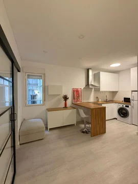 Piso en calle de Sebastián Elcano, 17 - Foto 2