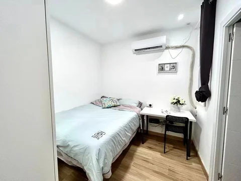 Estudio en calle de Meléndez Valdés, 65 - Foto 1