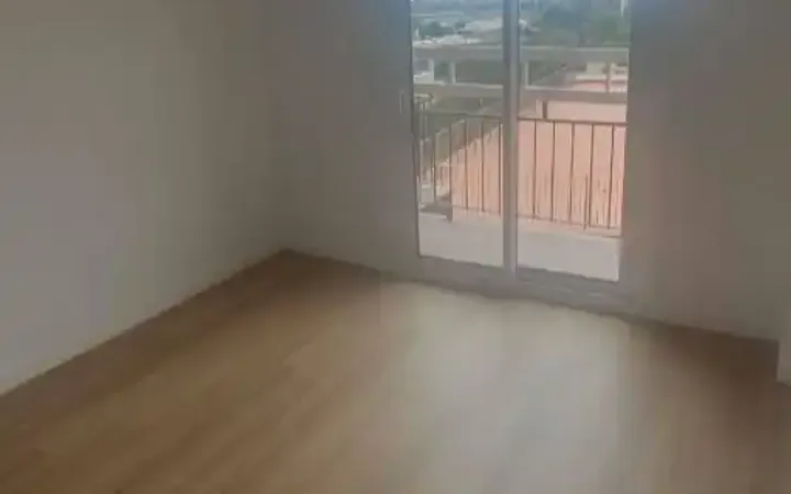 Piso en  Carrer del Cinca 30 - Foto 11