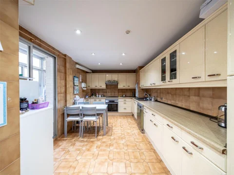 Piso en  Avenida de la Ciudad de Barcelona 144 - Foto 6