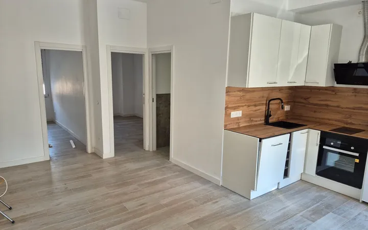 Piso en Pinos Baja, 25, Valdeacederas - Foto 2