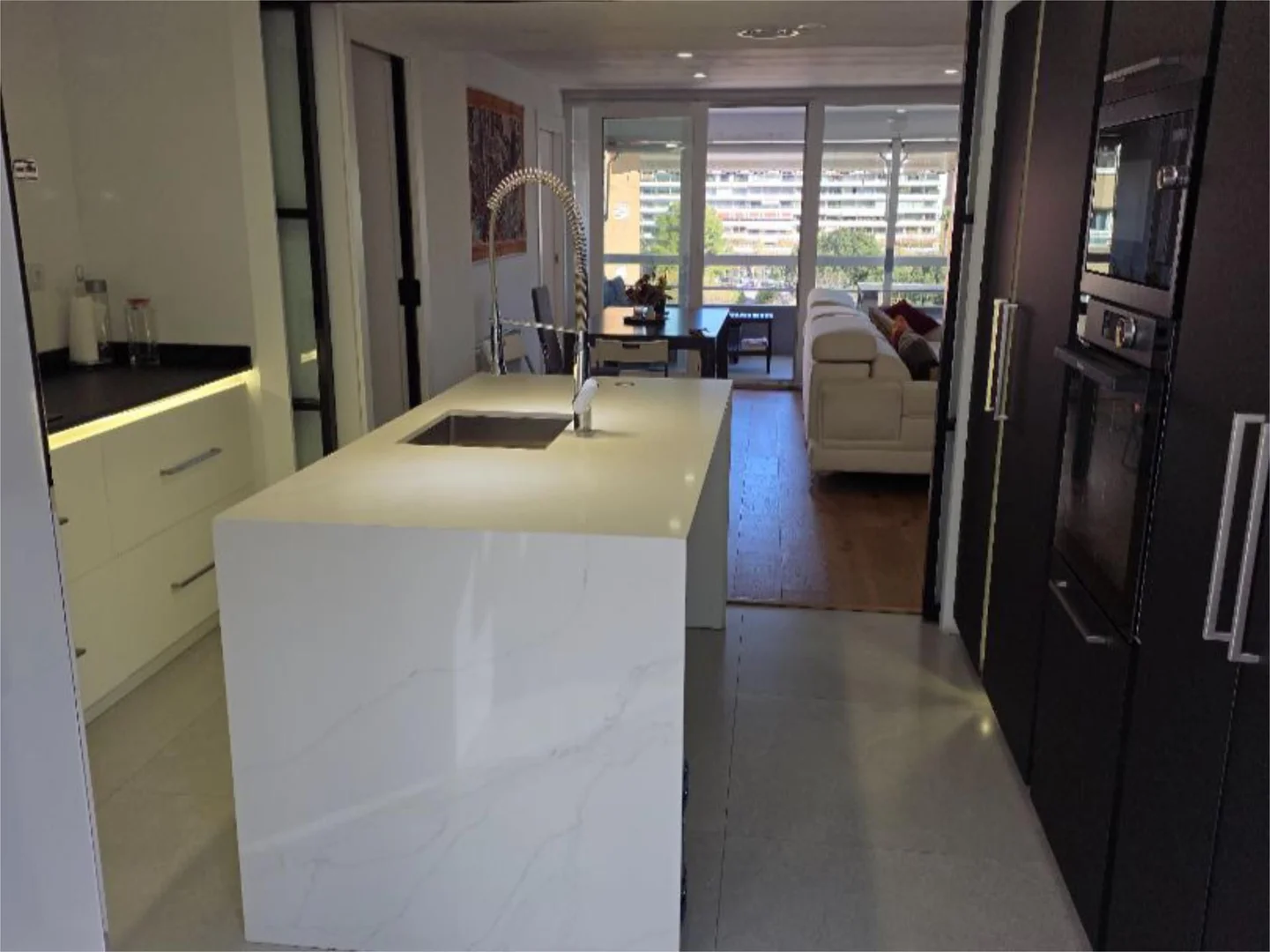 Piso en  Carrer de Sabino Arana 34 - Foto 6