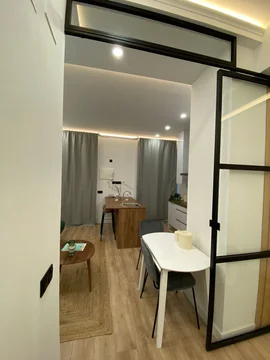 Estudio en calle de Fernán González, 79 - Foto 7