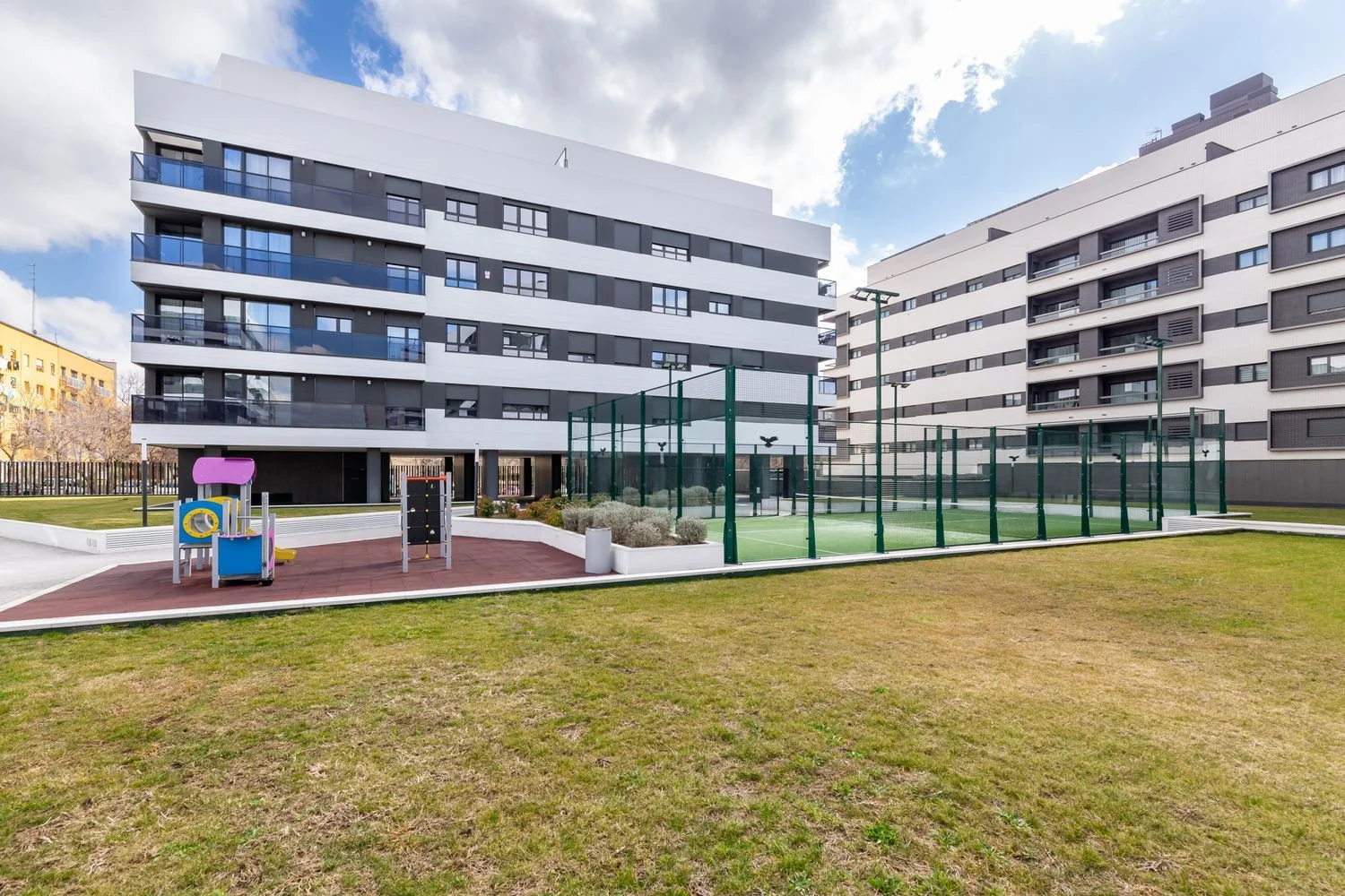 Piso en Calle la Canción del Olvido, 62 - Foto 28