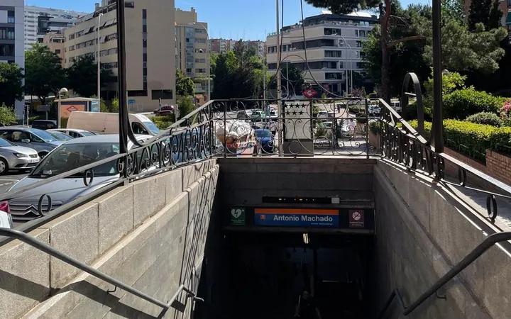 Piso en Calle de Valderrodrigo, 40 - Foto 1