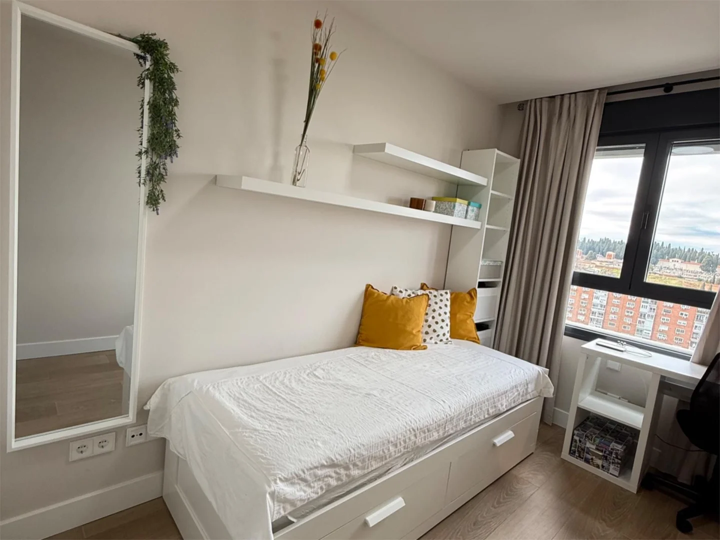 Piso en  Calle del Duque de Tovar 11 - Foto 5