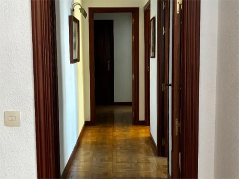 Piso en  Calle del Condado de Treviño 2 - Foto 17