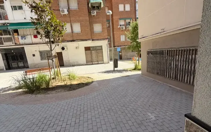 Piso en  Calle de San Claudio 33 - Foto 4