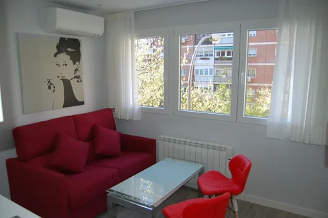 Piso en calle de La Bañeza, 36 - Foto 1