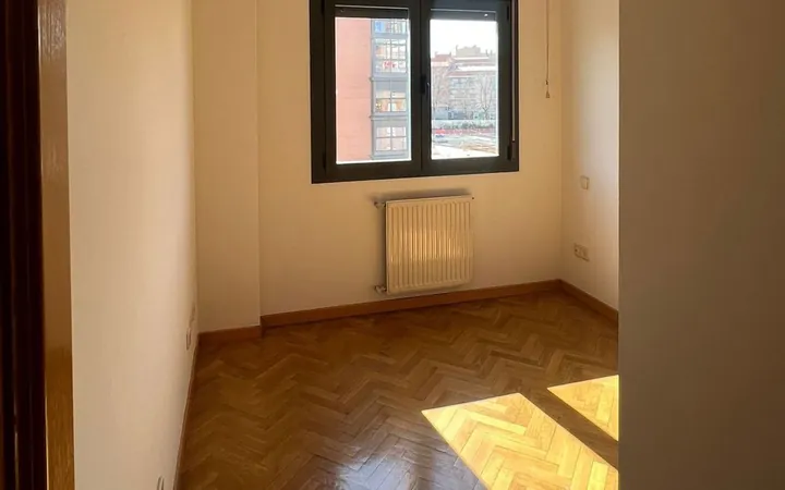 Piso en Marqués de Viana, 76, Valdeacederas - Foto 10