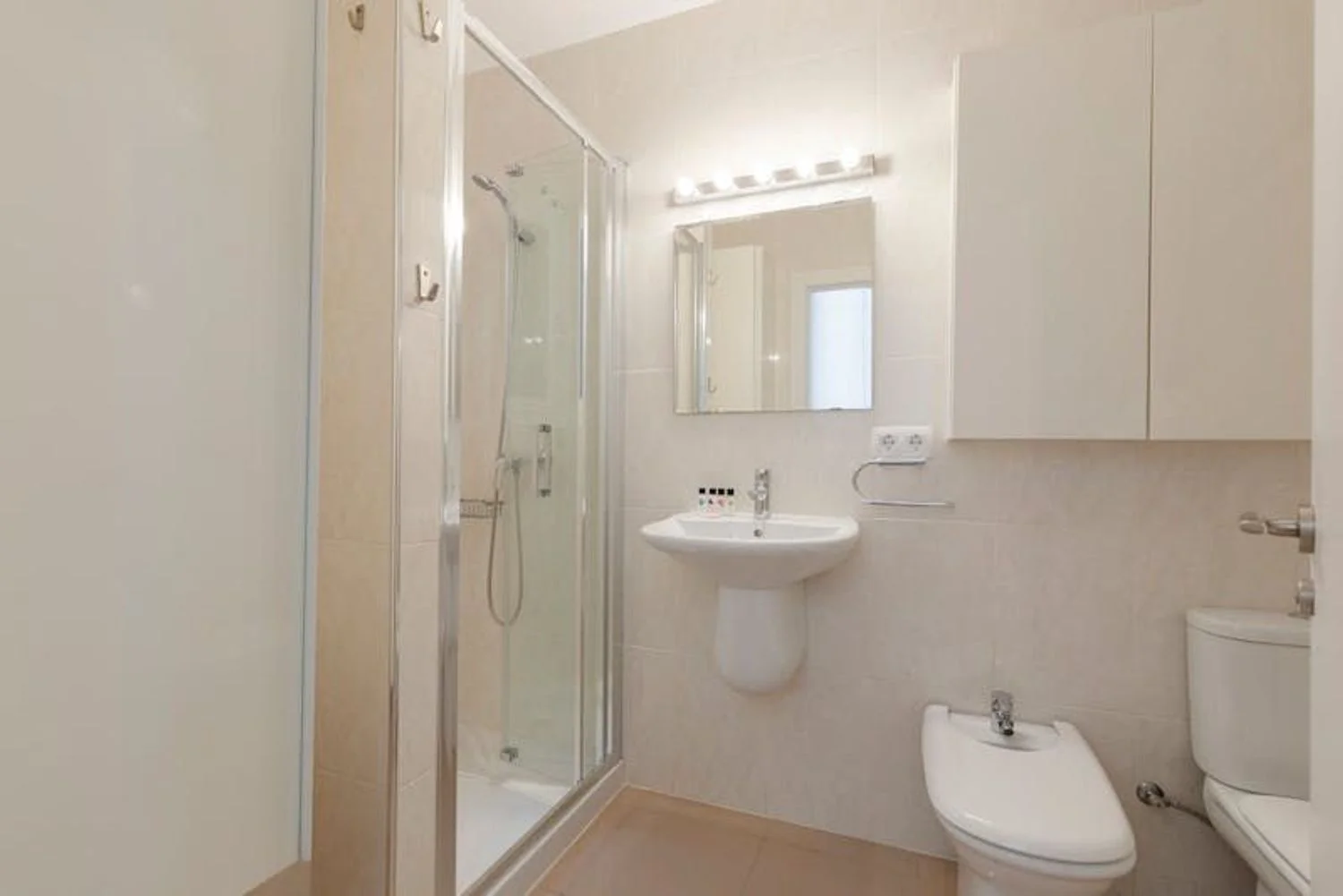 Piso en travesía de Sant Antoni, 3 - Foto 7