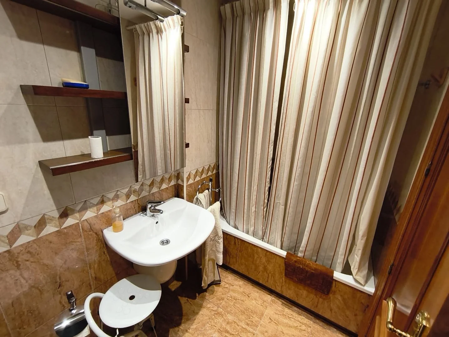 Piso en Barrio San Isidro - Foto 16