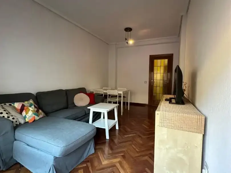 Piso en  Calle de Martín de los Heros 43 - Foto 2