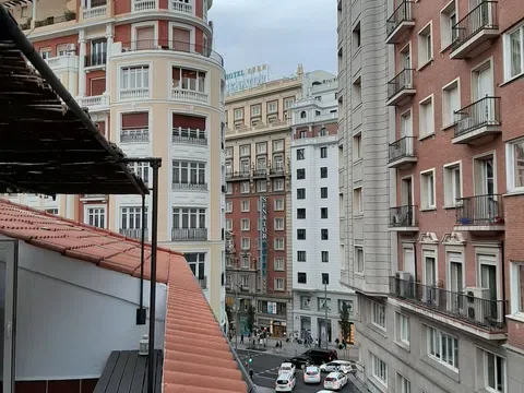 Ático en calle de Isabel la Católica, 19 - Foto 4