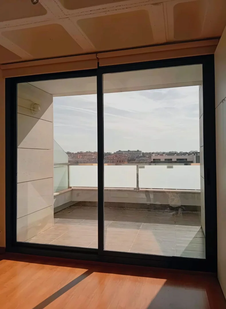 Estudio en calle de Miguel Yuste, 21 -23 - Foto 27