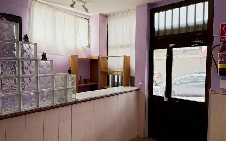 Local comercial en  Calle de Andorra 3 - Foto 4