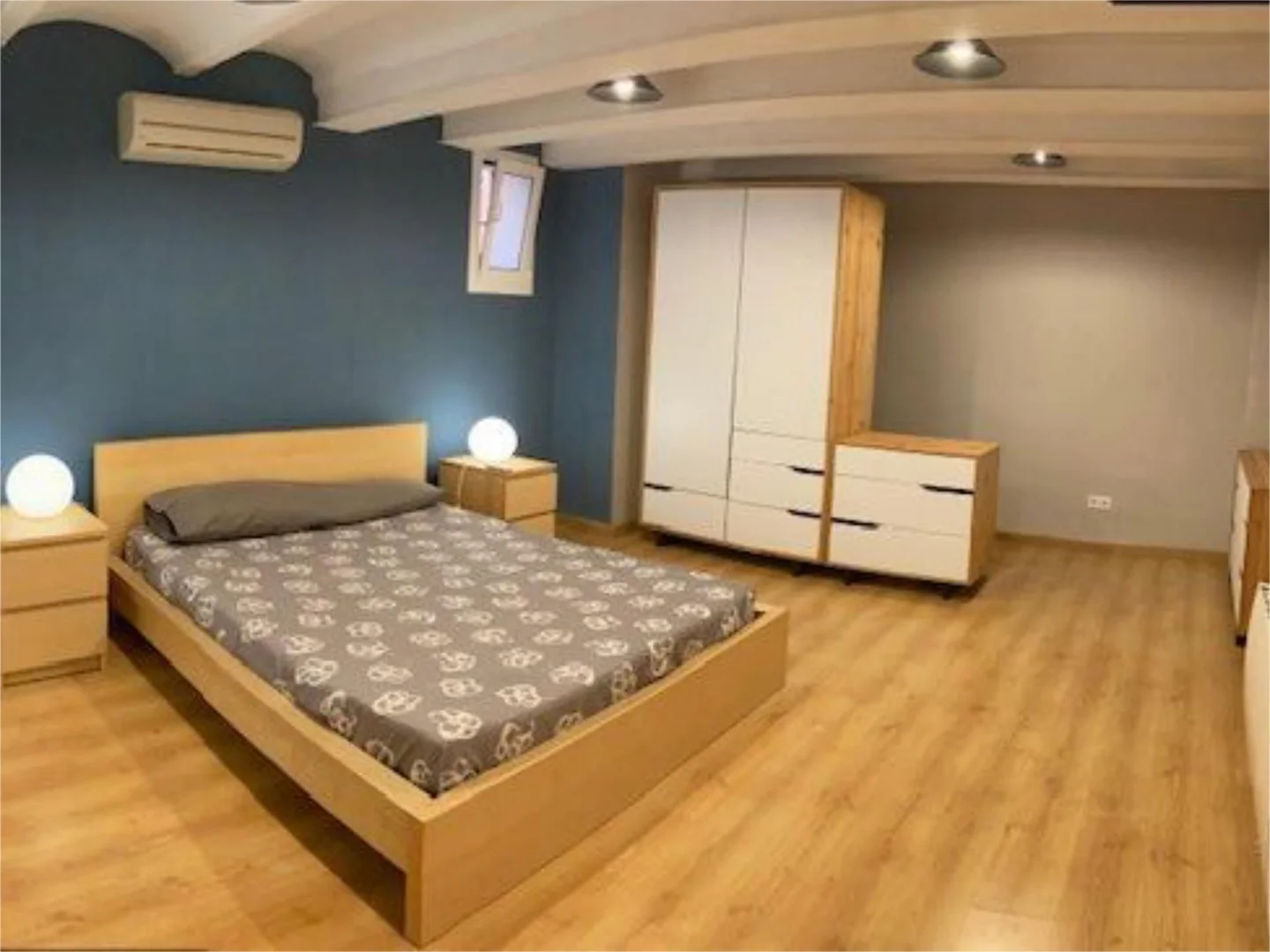 Piso en  Carrer de los Castillejos 226 - Foto 8