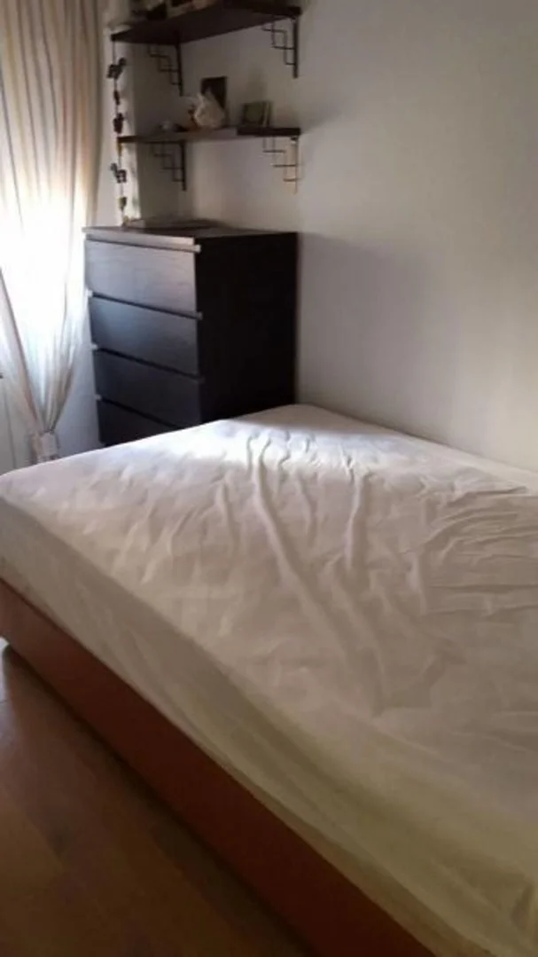 Piso en calle de Antonio López, 204 - Foto 2