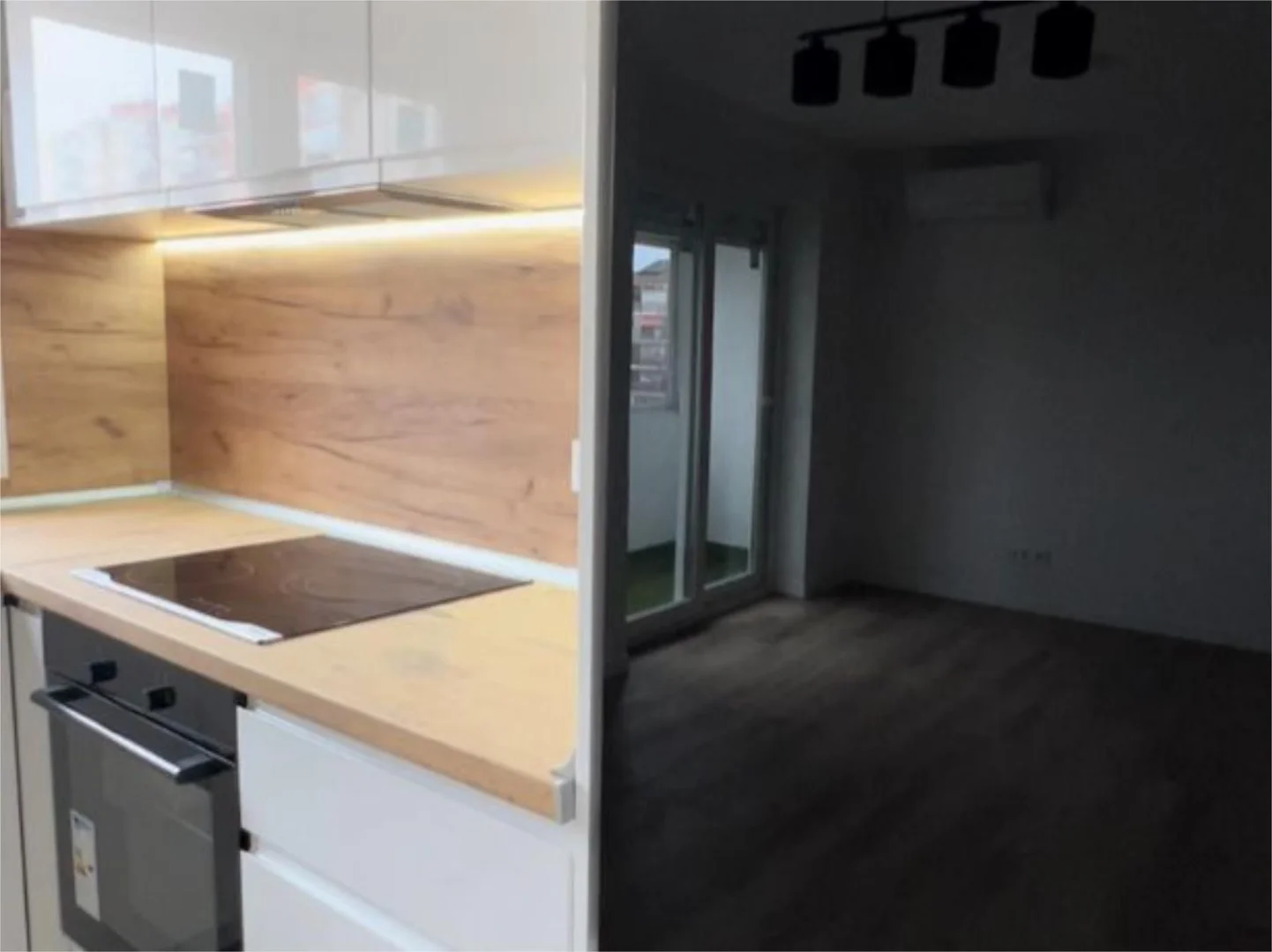 Piso en  Avenida del Marqués de Corbera 8 - Foto 2