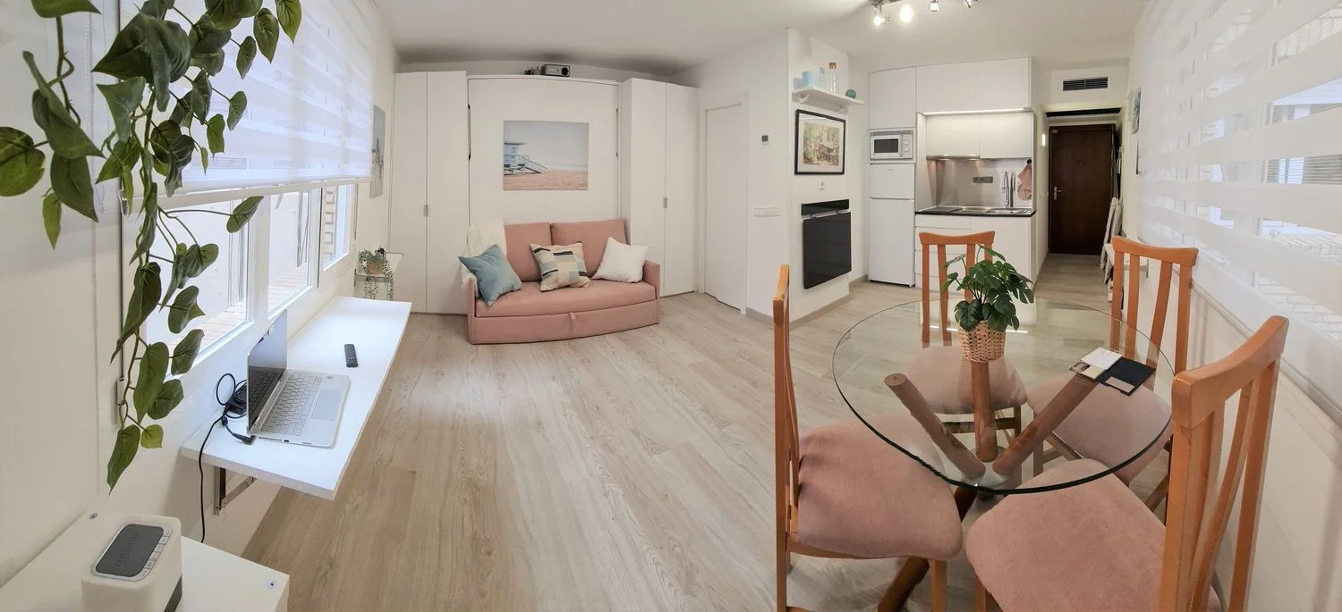 Estudio en plaza de los Mostenses, 11 - Foto 2