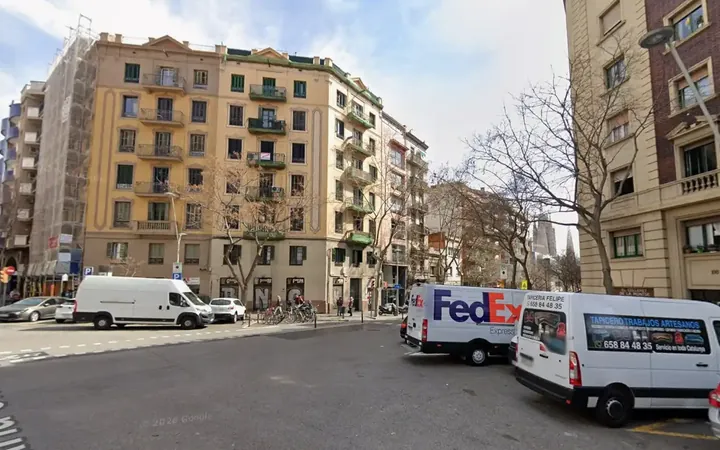 Local comercial en  Carrer de Sant Antoni Maria Claret 63 - Foto 10